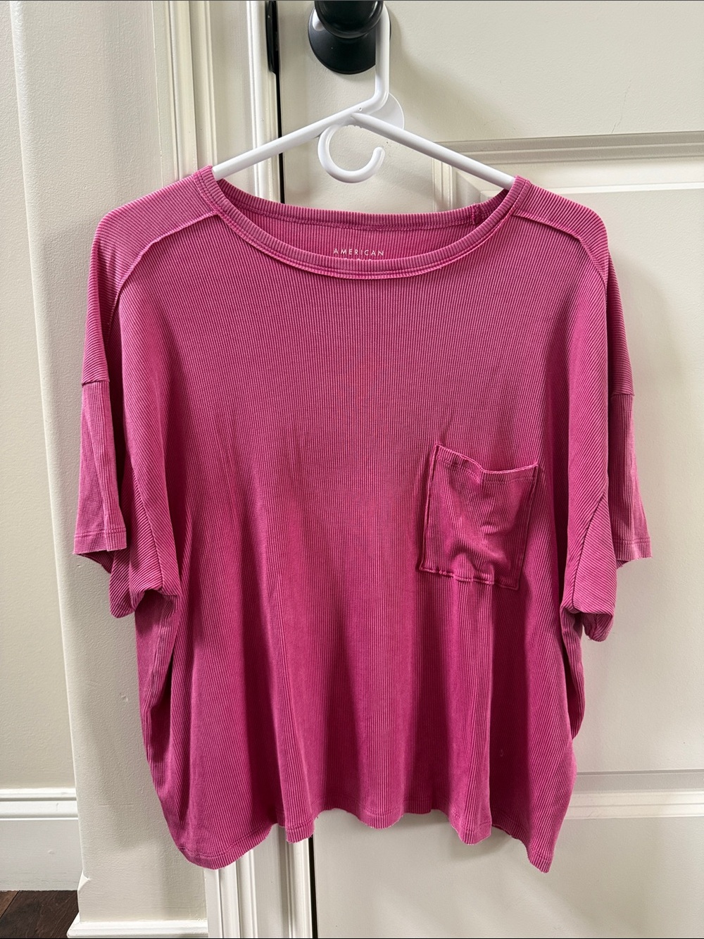 American Eagle Outfitters Soft & Sexy Raspberry Pink Short-Sleeve Pocket Tee